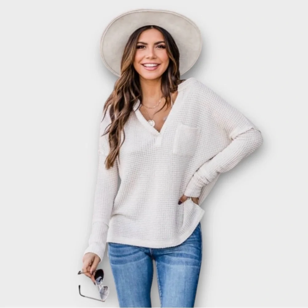 Pink Lily Waffle Knit Long Sleeve Oatmeal V-neck Top - Picture 2 of 8